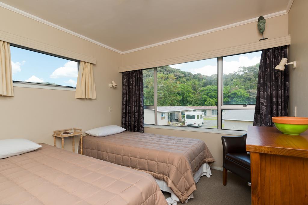 Waitangi Beach House Paihia Quarto foto